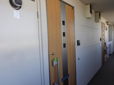 【エントランス】 | レーベン・ハイム美園Ⅰ | 落ち着いたエントランスです