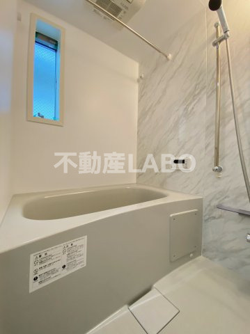 ユアメゾン阪南町の浴室