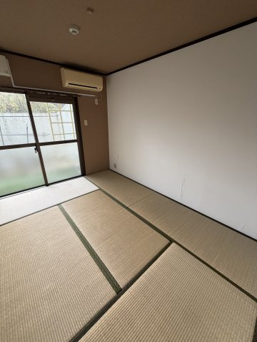 マインドパレス須磨浦の和室