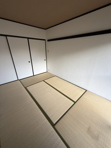 マインドパレス須磨浦の和室