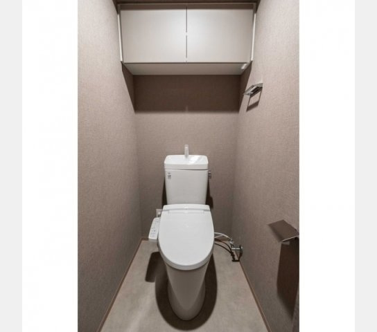 コンフォリア・リヴ東池袋のトイレ