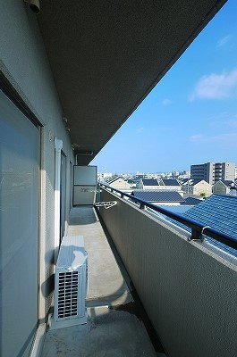シャンポールながせＥ棟のバルコニー