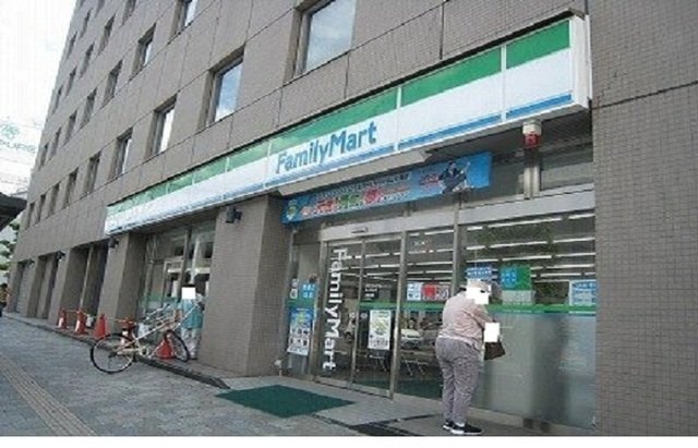 ニュークレストール藤の周辺|ファミリーマート 伊福4丁目店まで400m