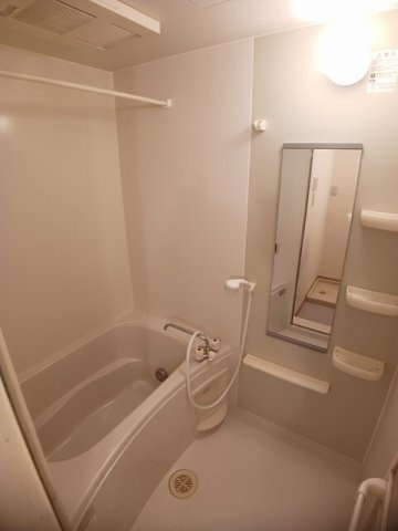 カーサ　Ａの浴室