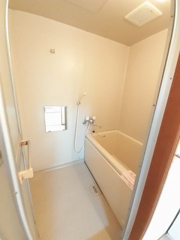 ボナール平野Ｂの浴室