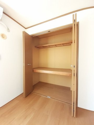 クレストールゆうＢの収納