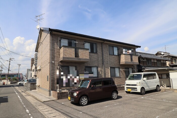 ウィルモア辰巳の外観