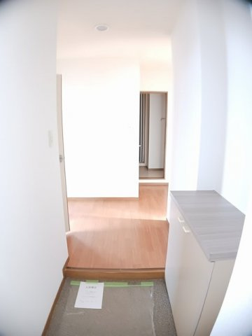 ニューエルディムゆうＣの玄関