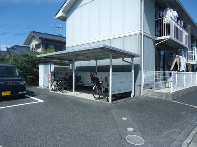 セントフランシス　B棟