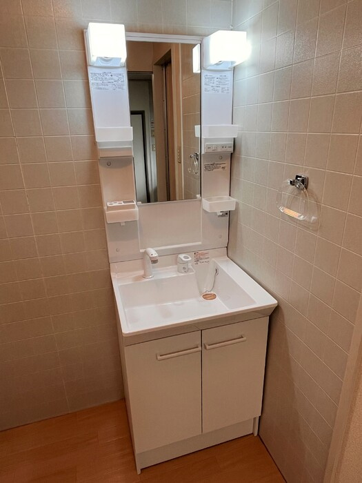 セジュール花尻　A棟の洗面所