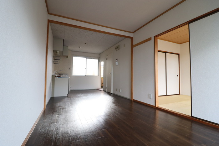 プレジール山河