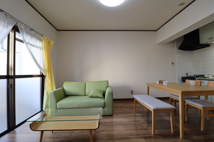 リバーサイド久米の居間・リビング