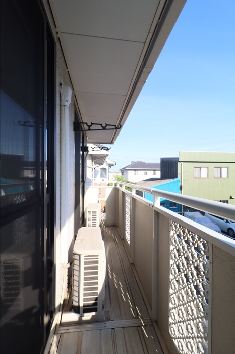 ヴェンベール浅野のバルコニー