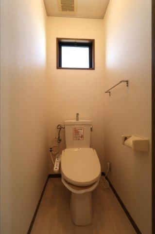 ヴェンベール浅野のトイレ