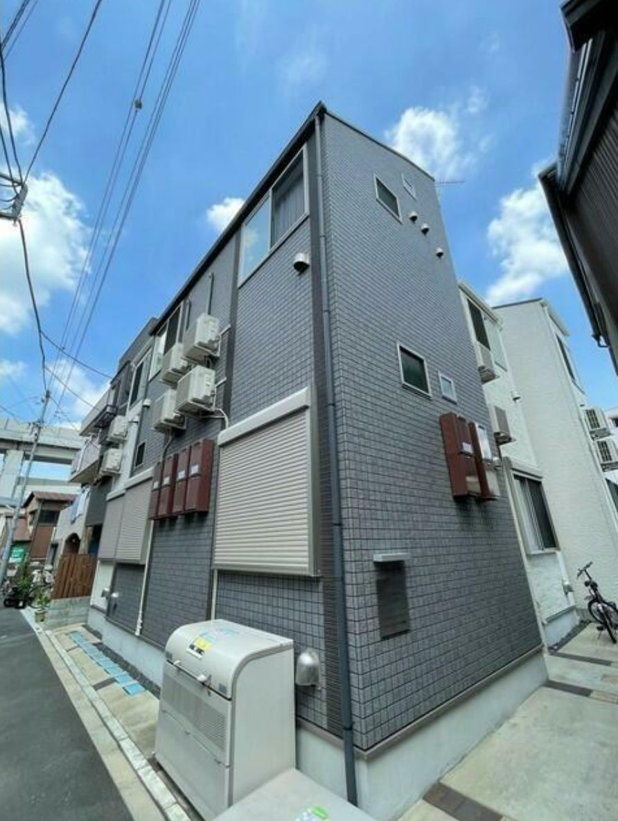 ハーモニーテラス池袋のエントランス