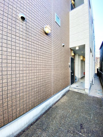 ボンヌール枇杷島のエントランス