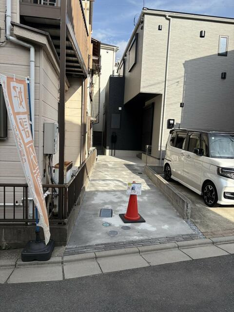 葛飾区細田５丁目の中古一戸建の駐車場| 