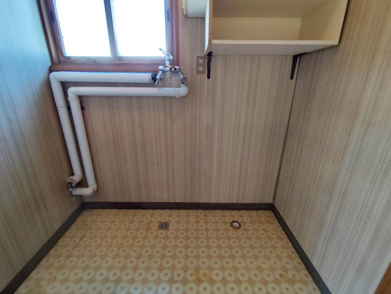 桜ヶ岡３丁目7貸家の洗面所