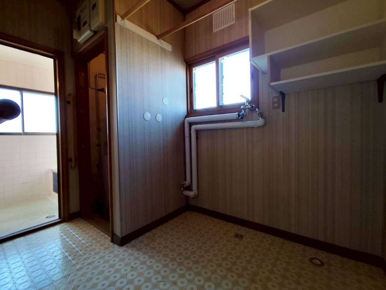 桜ヶ岡３丁目7貸家の洗面所