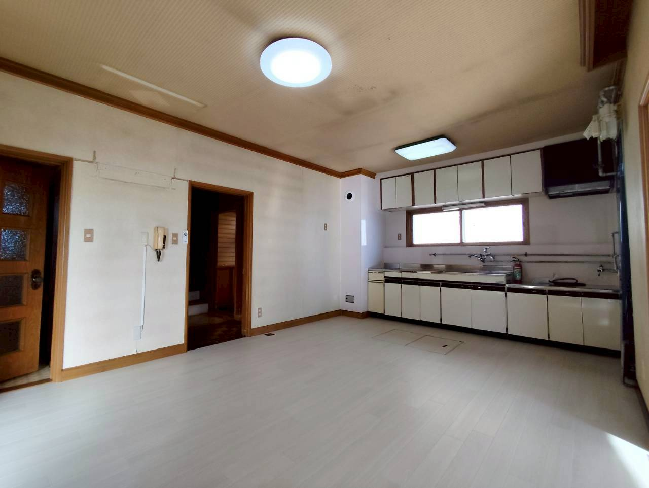 桜ヶ岡３丁目7貸家の内装