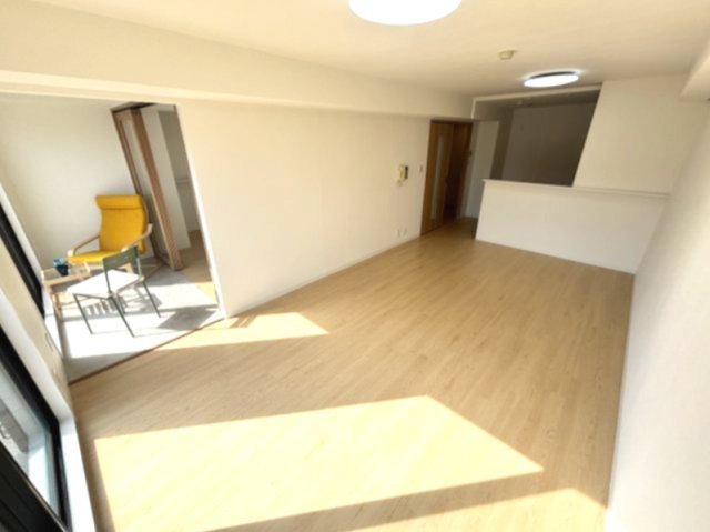 アプリーレ住吉本町の居間・リビング