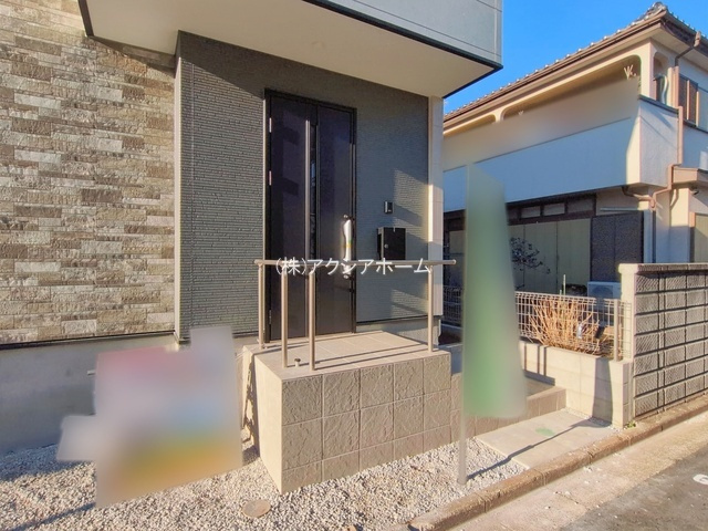 所沢市和ケ原2丁目・全1棟　新築一戸建　の玄関
