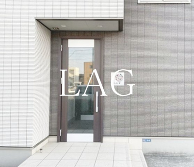 【エントランス】 | メロ | エントランスです。