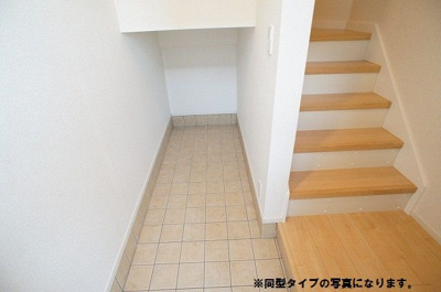 【玄関】 | プライムコート芝西 | 参考写真です