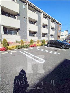 【駐車場】 | プライムコート芝西 | 駐車場です