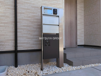 【玄関】 | ブルーミングガーデン岡崎市若松町大廻　2号棟