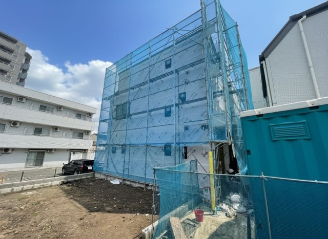 北区神谷1丁目 全2棟 2号棟の外観|ご好評につき最終1棟です！
只今、建築中になりますがモデルハウスもご案内いたします
建物の仕様・設備やボリュームをご確認できます