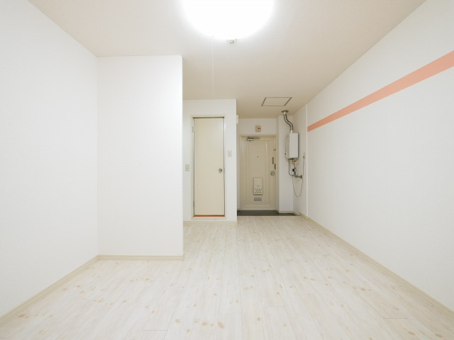 ラパンジール京町堀の居間・リビング