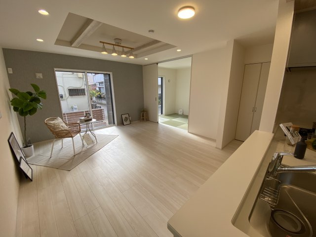 【居間・リビング】 | 新築戸建 東村山秋津町2丁目