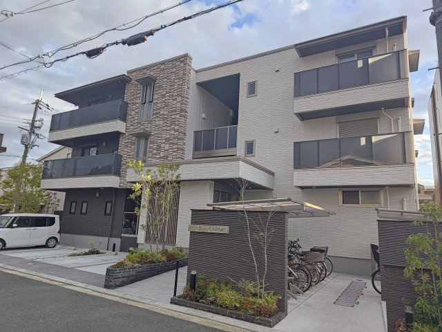 シャーメゾン若園の外観