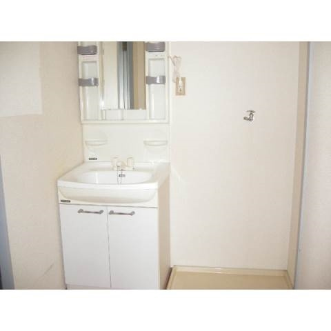 西町ハイツの洗面所