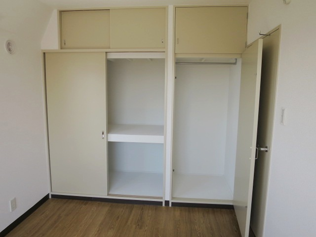 鉄飛坂マンション（テッピザカ）の収納