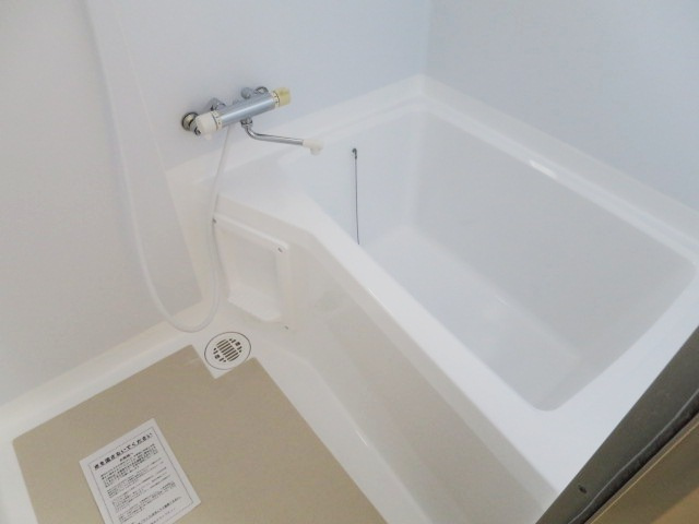 鉄飛坂マンション（テッピザカ）の浴室