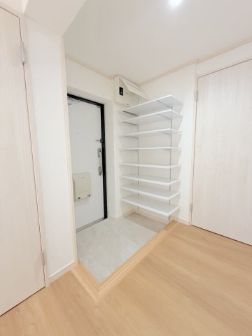 奈多団地24号棟の玄関