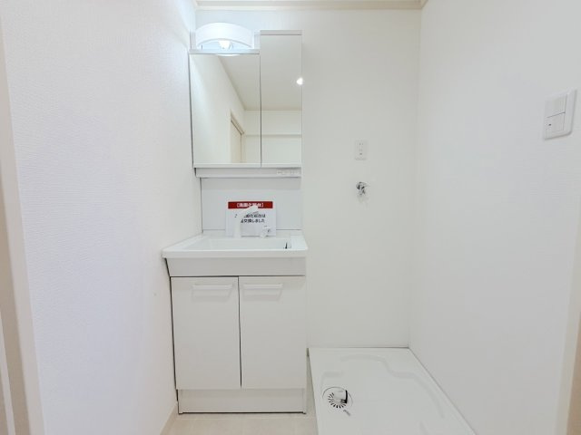 奈多団地24号棟の独立洗面台