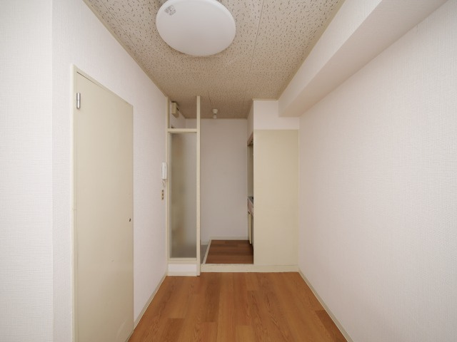 シュライン玉造の居間・リビング