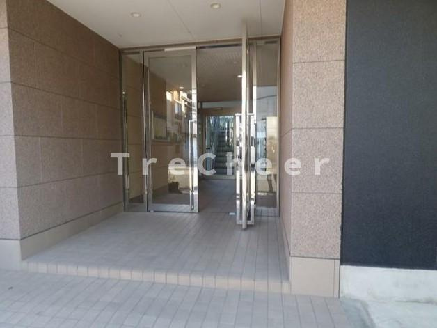 サマレジデンスのエントランス