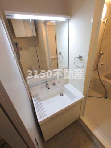 YOUR　MAISON茜部中島の洗面所