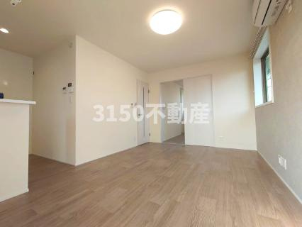 YOUR　MAISON茜部中島の居間・リビング