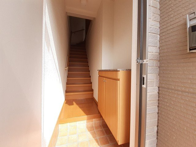 オプティミストＢの玄関