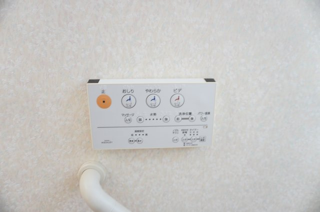 越谷市大字弥十郎 中古戸建のトイレ