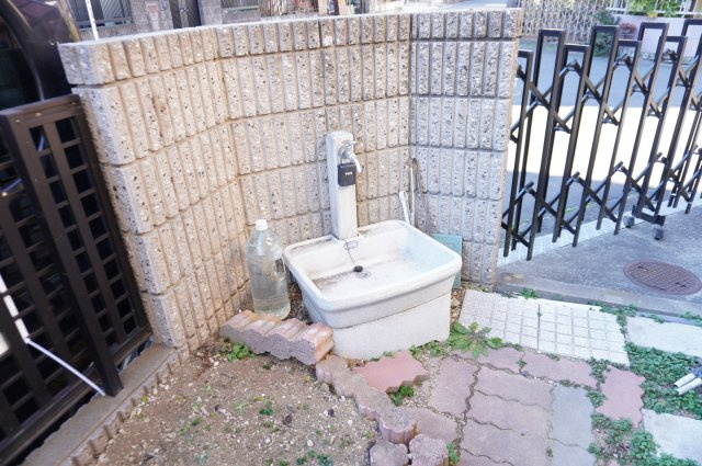 越谷市大字弥十郎 中古戸建の設備|立水栓