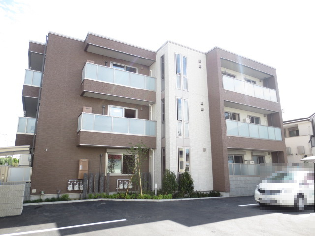 ハープアベニュー長岡京の外観