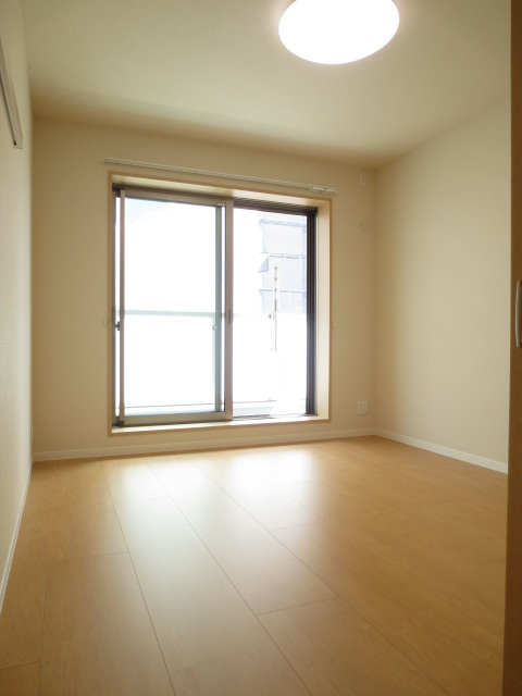 ハープアベニュー長岡京の寝室