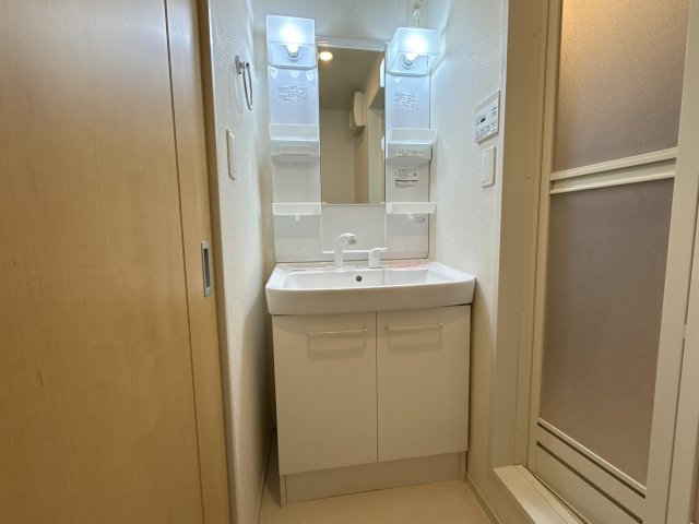 エスペランサ白国Ⅲの浴室