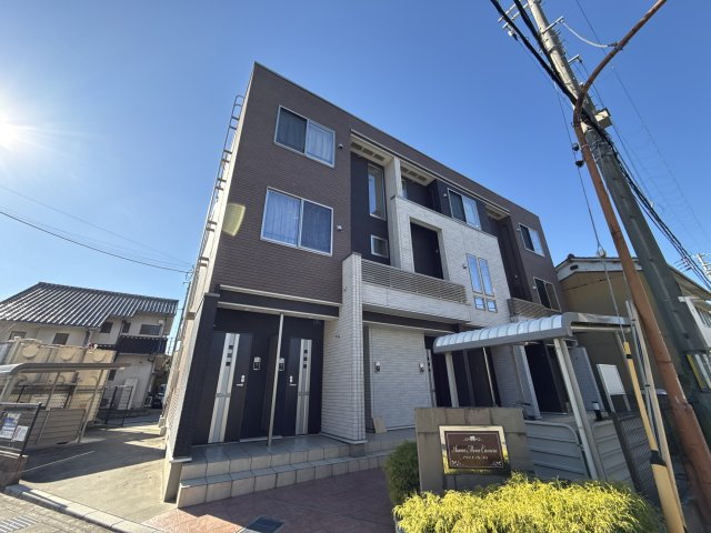 アサノ・モノカーメラ